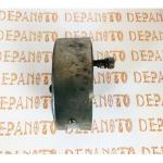 Feu arrière avec éclaireur de plaque