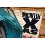 Plaque publicitaire MICHELIN X AS en tôle peinte