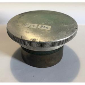 Bouchon d'essence en aluminum avec bague à souder sur réservoir