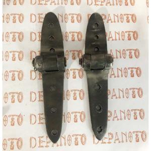 Paire de charnières en acier