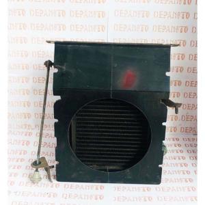 RADIATEUR DE CHAUFFAGE AVEC SUPPORT PEUGEOT 403/7