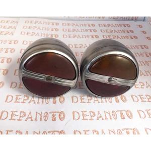 Paire de feux HELLA avec éclaireur de plaque