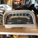 Tableau combiné RENAULT DAUPHINE  6 volts