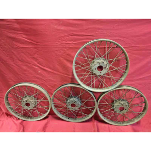 Jeu de 4 Roues à rayons pour pneus à talons 700x80 - 700x85
