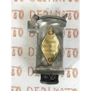 Goulotte de remplissage d'huile avec filtre intérieur