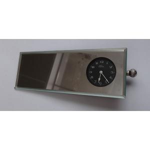 Miroir avec montre