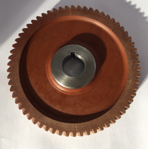 Pignon de distribution en celoron RENAULT MONA 4 alésage 32mm